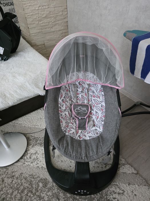 Бебешка люлка ползвана малко