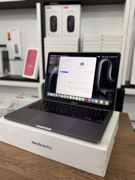 Macbook Pro 13 2020 Touch Bar 16 RAM 1 TB SSD * Grand * Garantie 1 AN