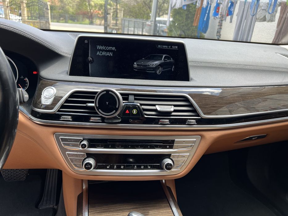 BMW 730d xDrive 3.0 Diesel 261CP, 2016, Impecabil, CarVertical