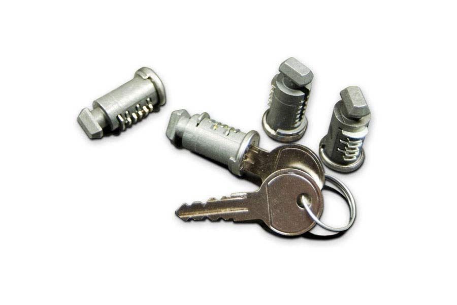Заключване за THULE с ключове,ключалки багажник бокс греди приставки