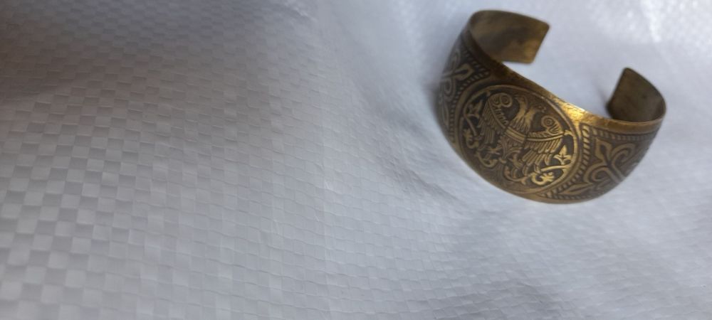 Bilak uzuklar eski paytniki