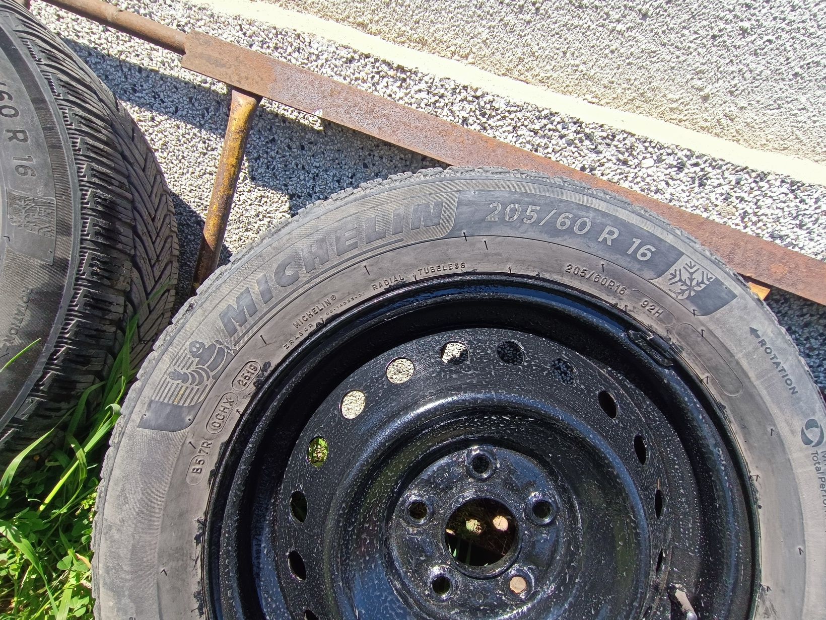 Джанти 16 5х114.3 с зимни гуми Michelin Alpin 6