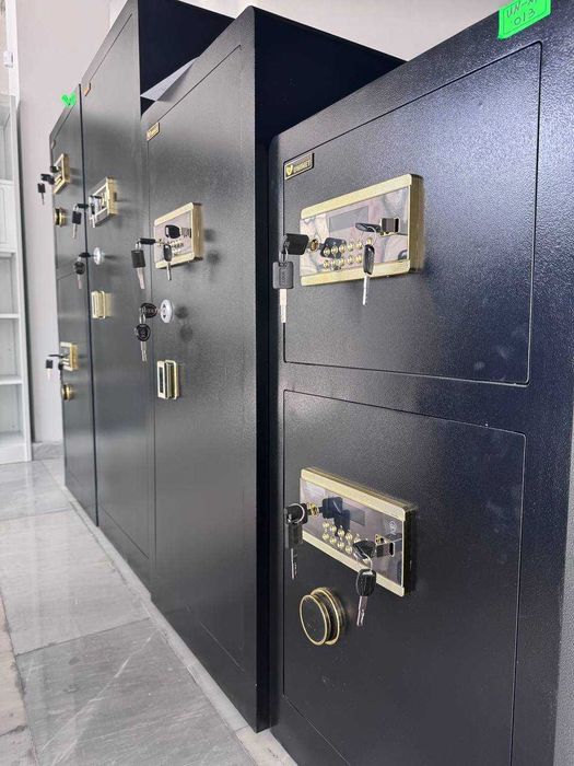 Офис учун хар хил размердаги сейфлар/ сейф/ бармок изили