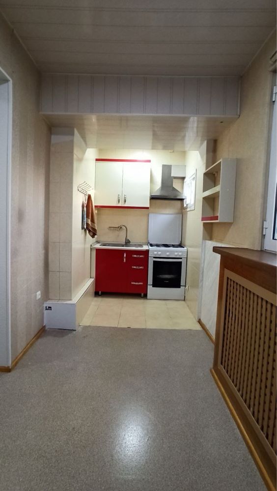 Abay karzinka 2/4/4 balkon 2/6 remont yahishi