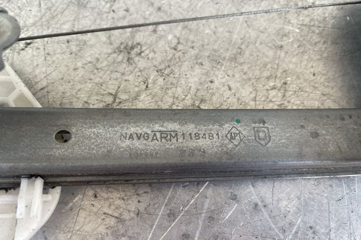 Macara geam fata stanga electrica cu motoras 118481 / 400726D Dacia L