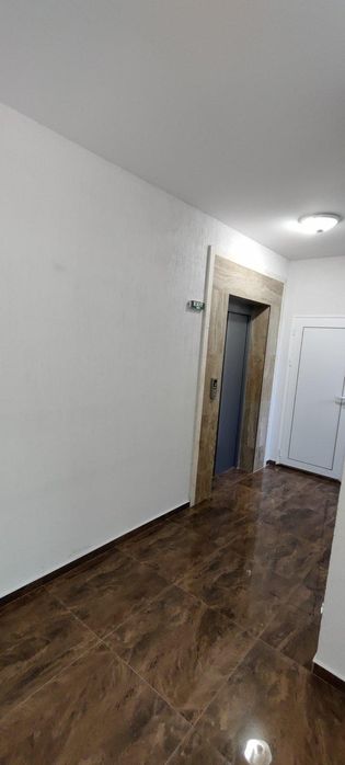 Продава се Двустаен апартамент в Бургас, Славейков - 125 кв.м за 896 €/кв.м - Снимка #9