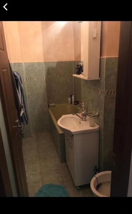 Închiriez apartament chirie o camera