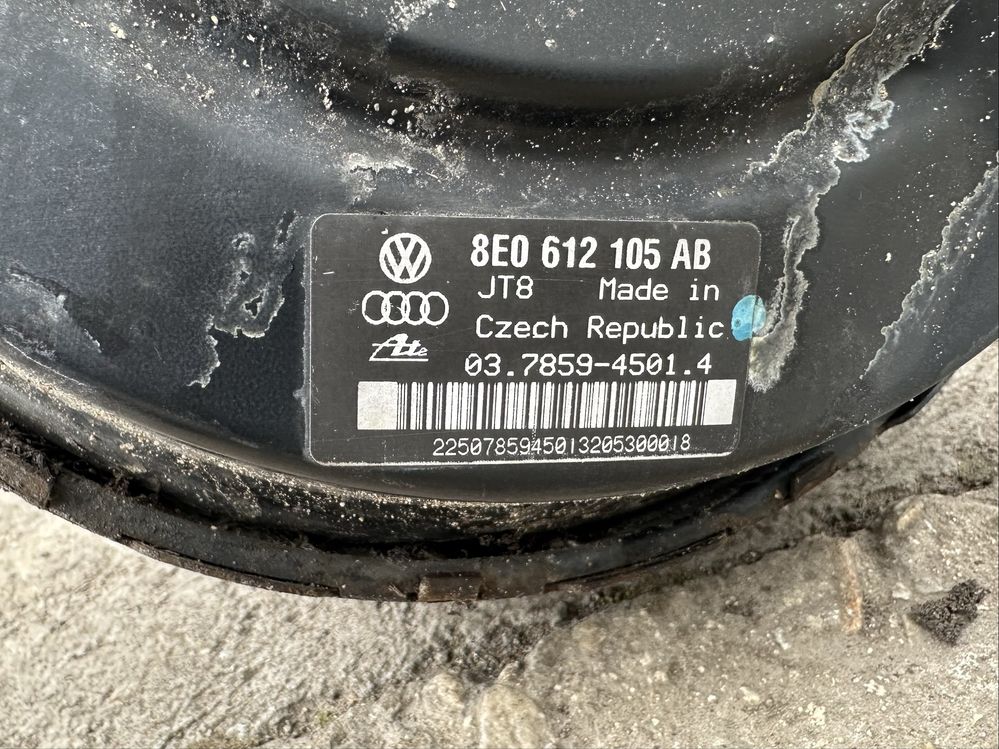 8E0 612 105AB, серво за Ауди А4 B7 2.0 бензин