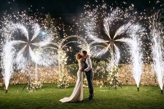 Холодный фонтан Астана 24/7 Салюты