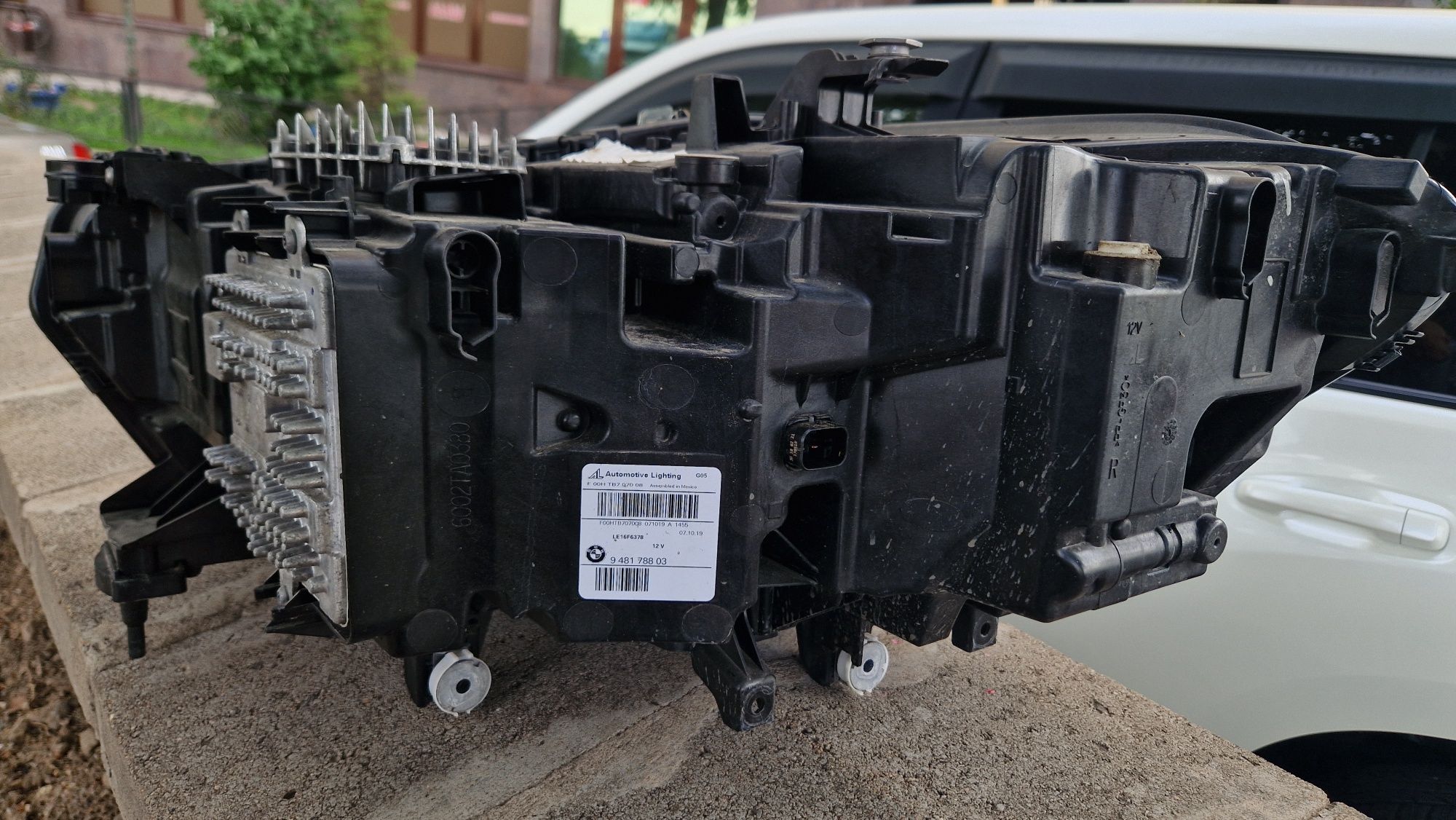 Продам LED фара х5 G05