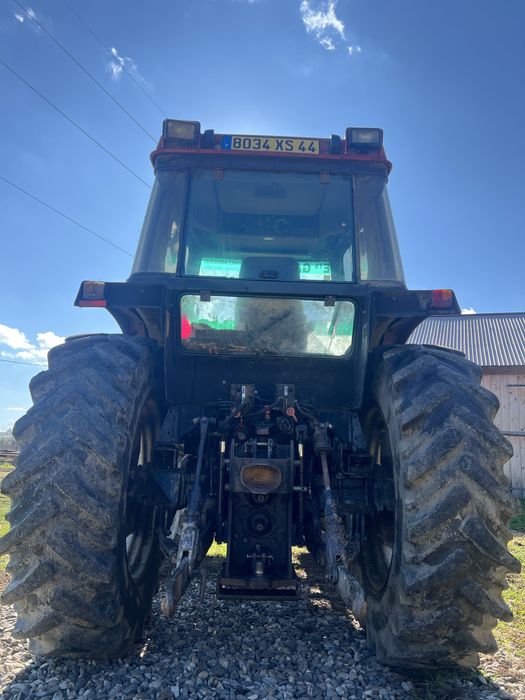 Vand Tractor Case IH 695