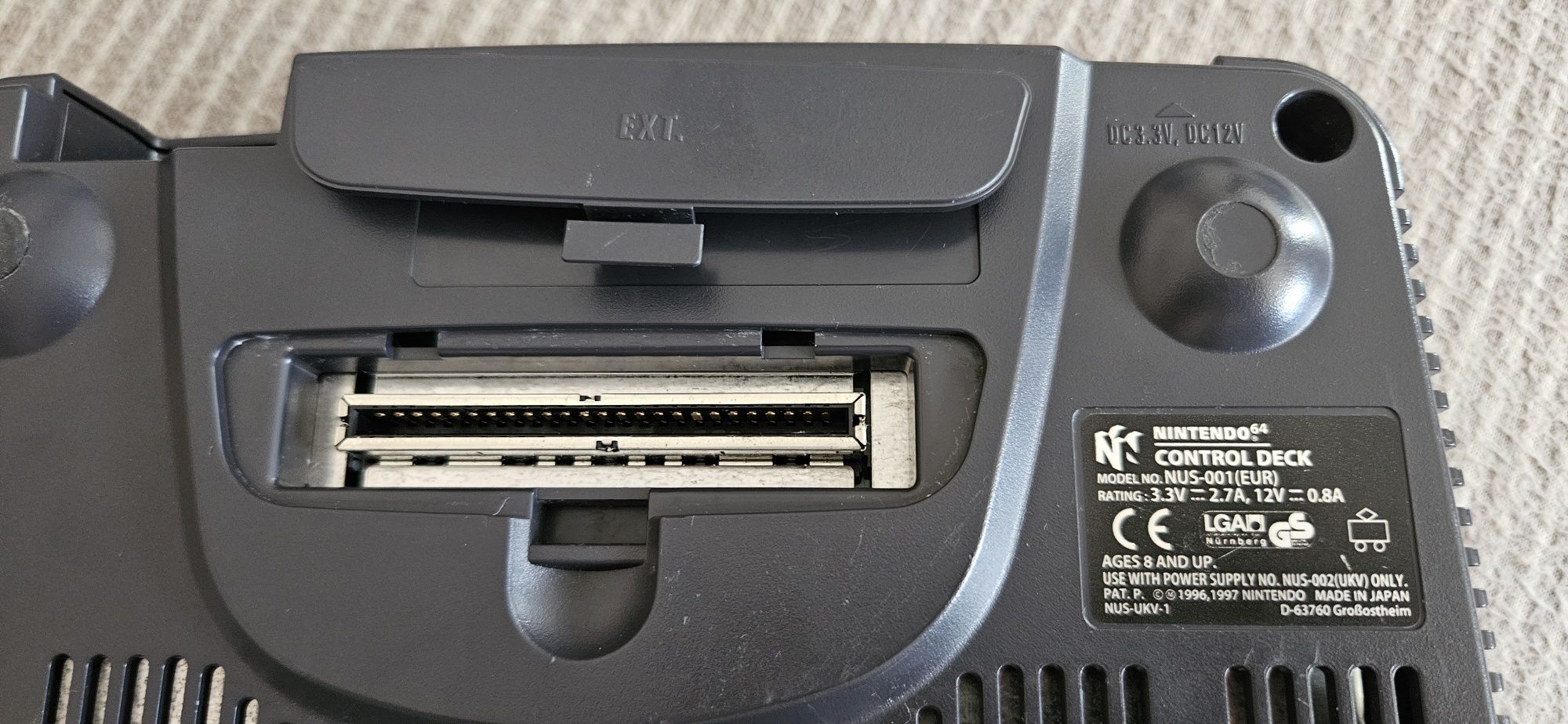 Nintendo N64 + Jumper pack + x2 оригинални джойстика