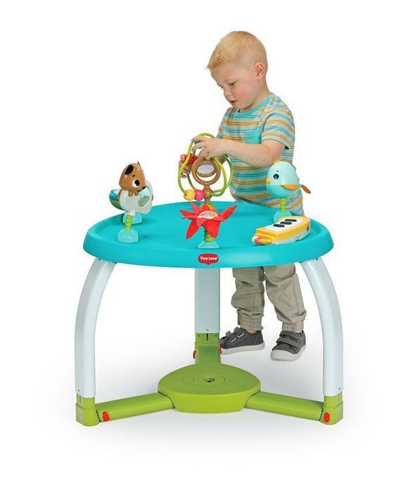 Продам развиваюший столик трансформер, пригунки