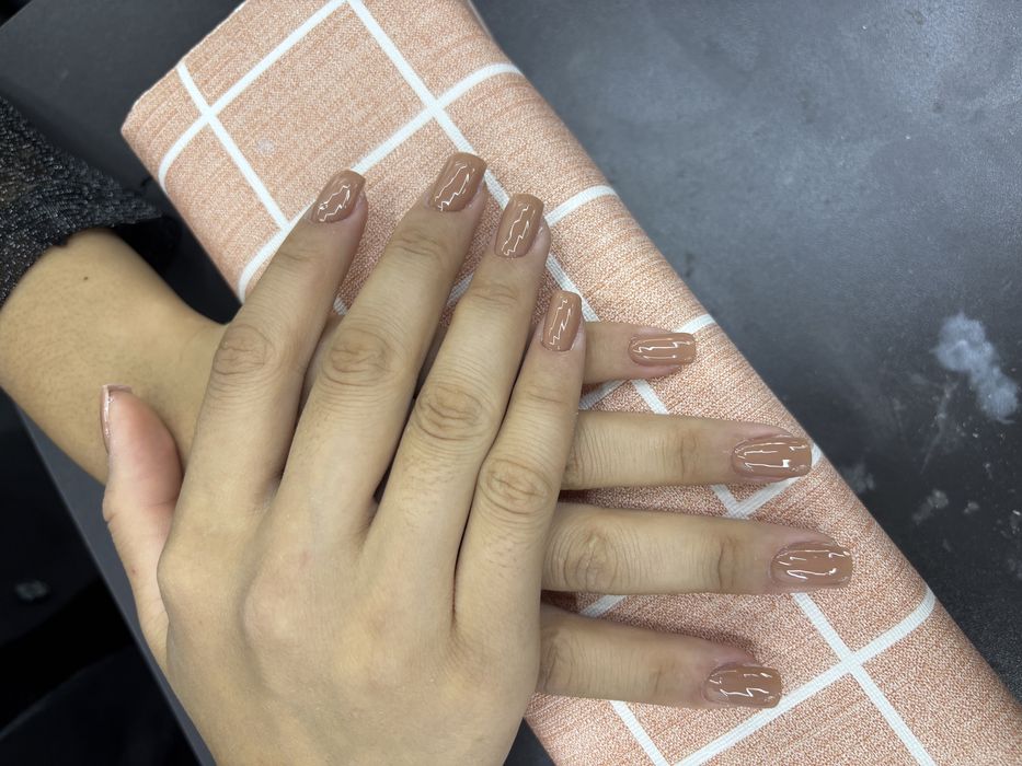 Все виды манекюрных услуг