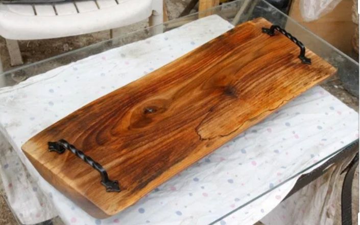 Битови полилеи от ковано желязо и дърво