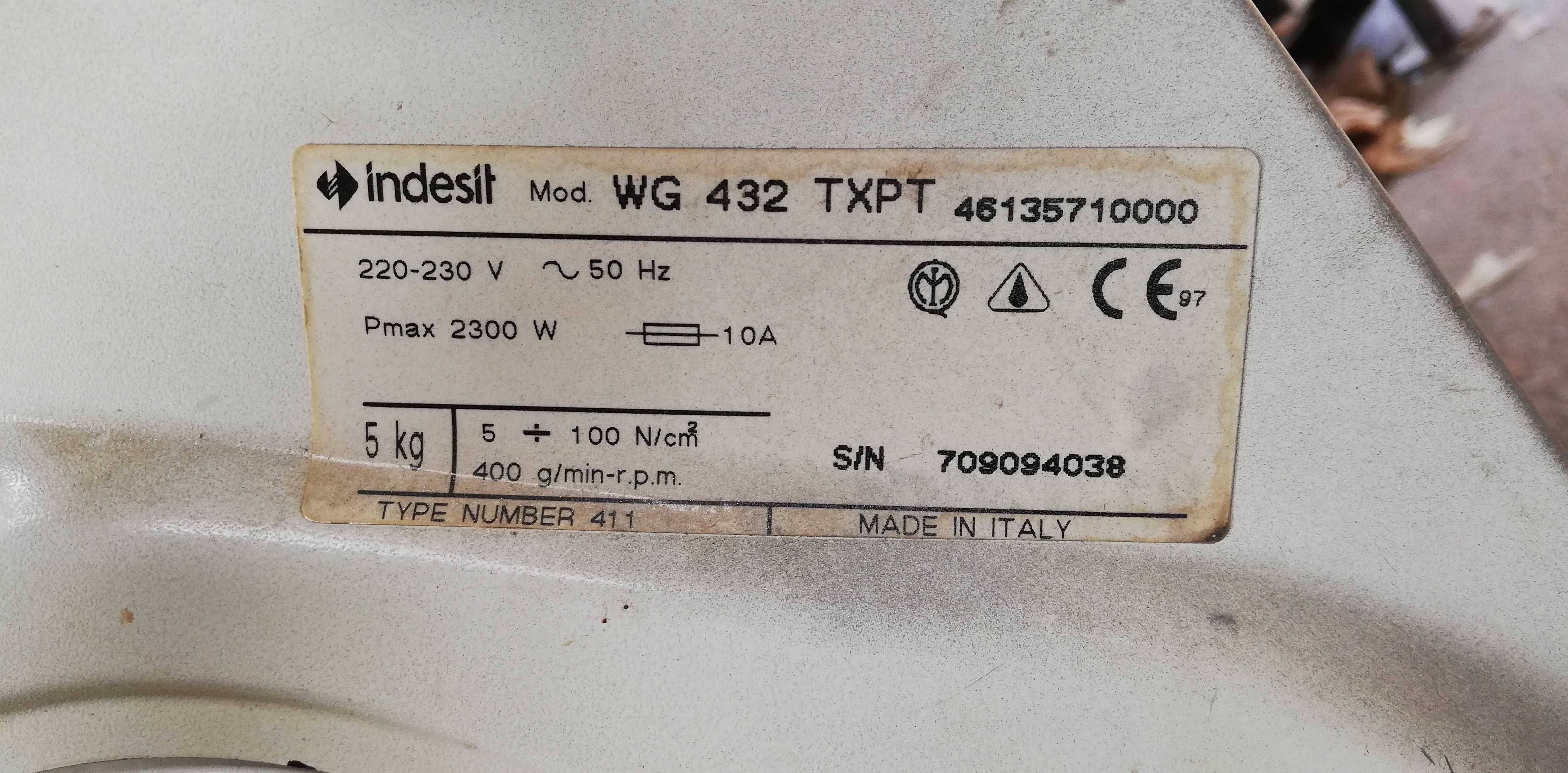 Пералня Indesit рециклирана