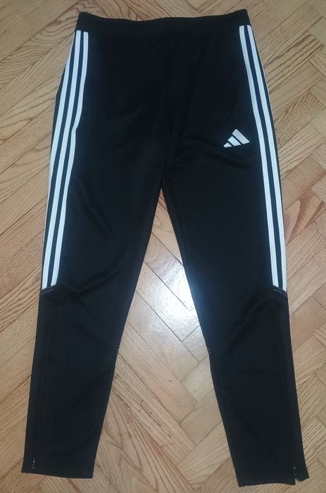 Оригинални мъжки долнища Nike, Adidas, Puma, North Face, Under Armour