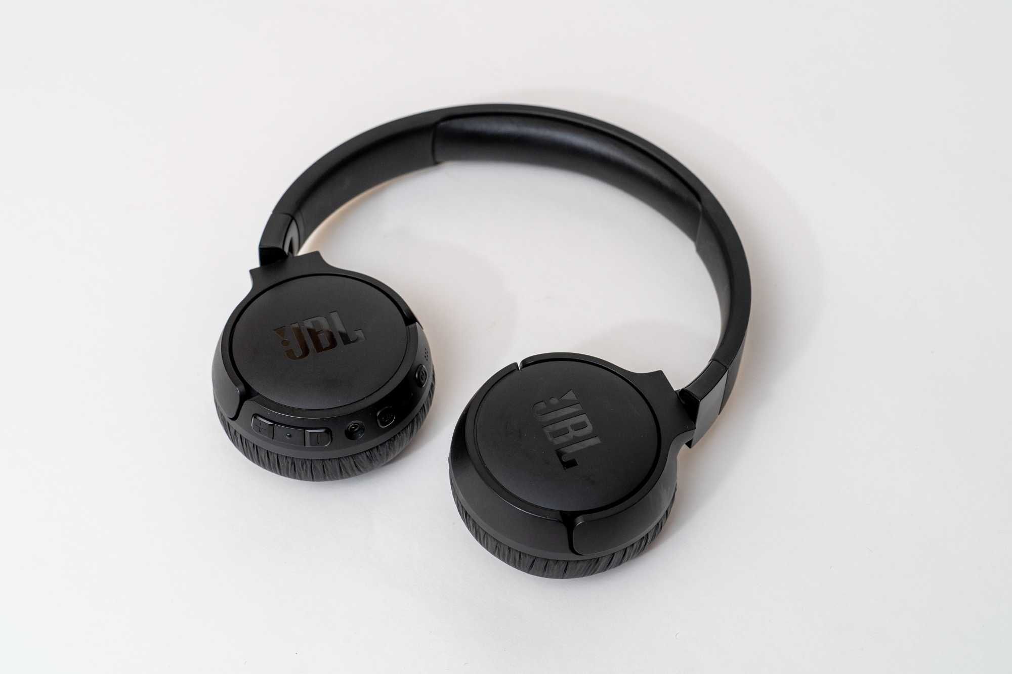 JBL Tune 670NC – Bluetooth слушалки с ANC
