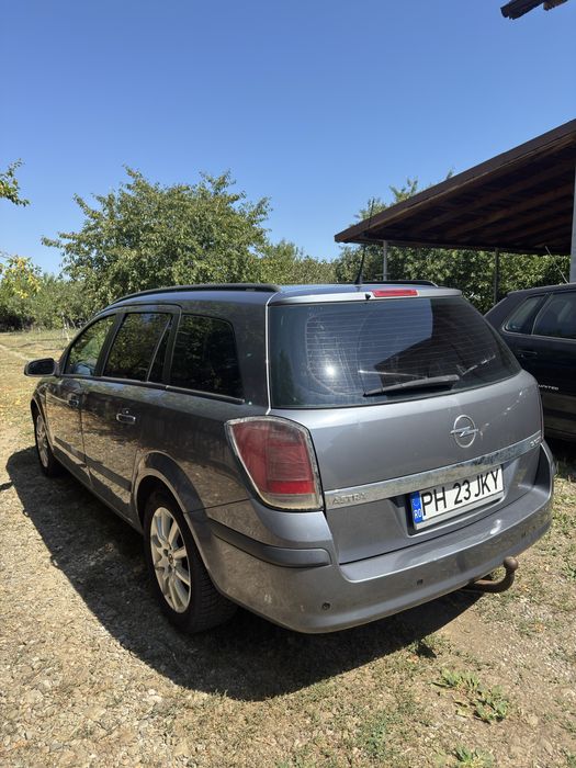 Opel Astra H 1.9 CDTI - 150 CP - 2005