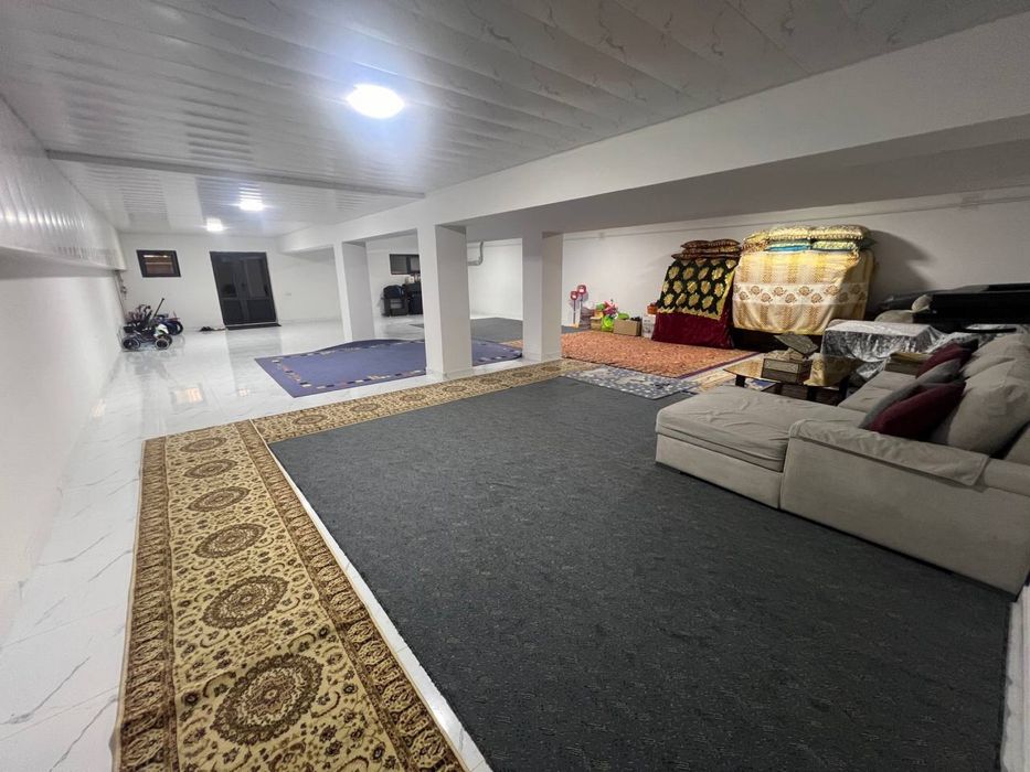 Учкахрамон постдан 4 км кирганда Обод махалла 3 сотих тайёр уй