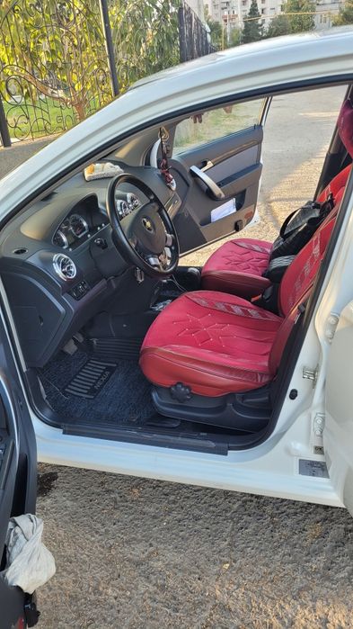 Нексия 3 белая автомат