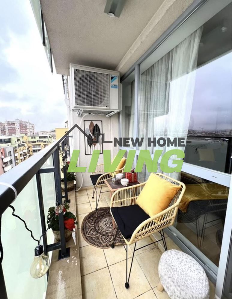 Продава се Тристаен апартамент в Пловдив, Кючук Париж - 95 кв.м за 1948 €/кв.м - Снимка #9