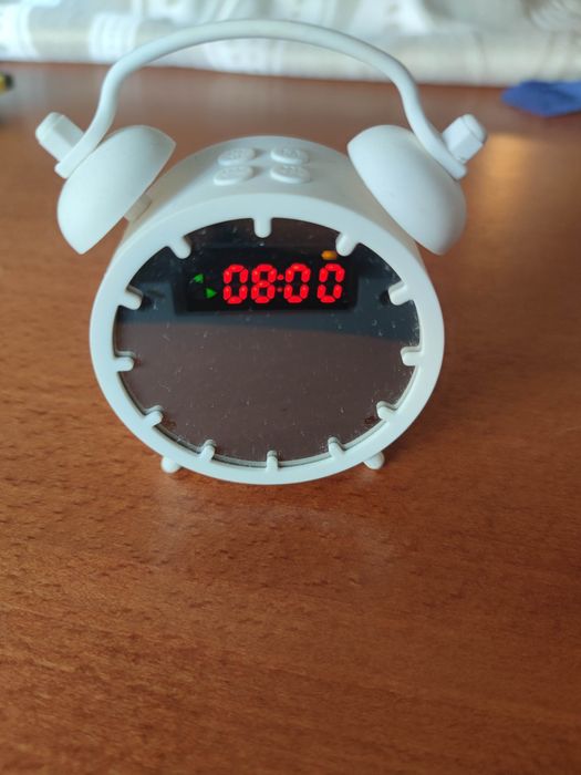 Продавам Bluetooth часовник - тонколона