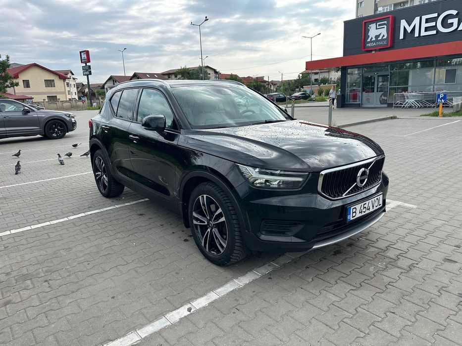 Volvo XC 40 Volvo XC40 4WD,190cp
