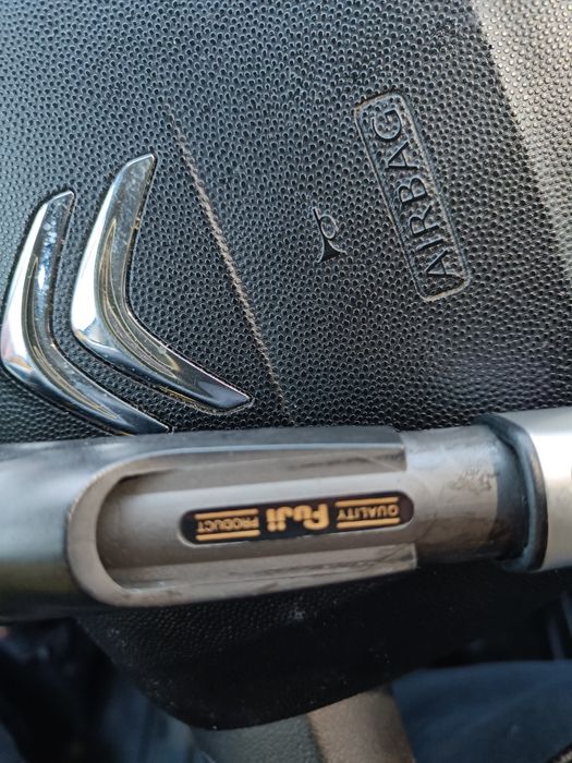 Продавам екстра фаст спининг въдица