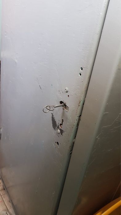 продам Сейф советский