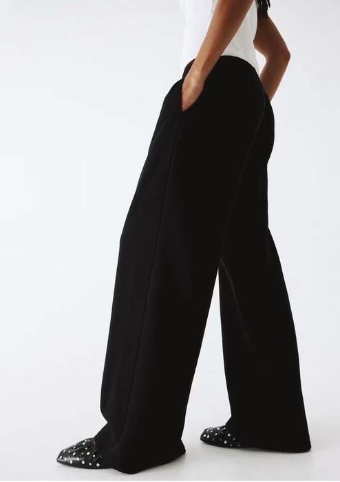 HM черен спортен панталон М размер - нов ( с етикет )