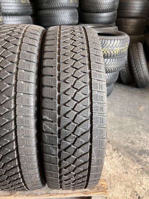 2 anvelope iarna 215/75/16 C , Bridgestone , DOT 2022 !