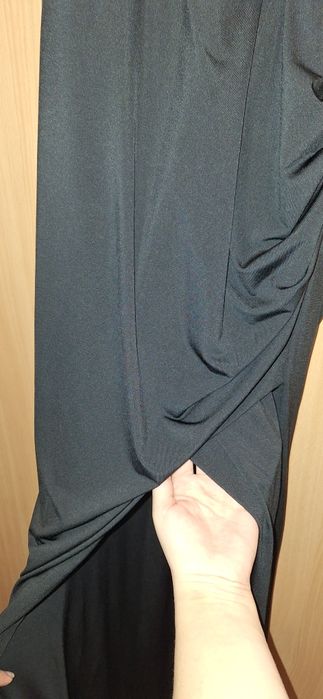 Елегантна дамска рокля