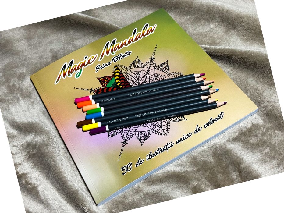 Carte de colorat mandala
