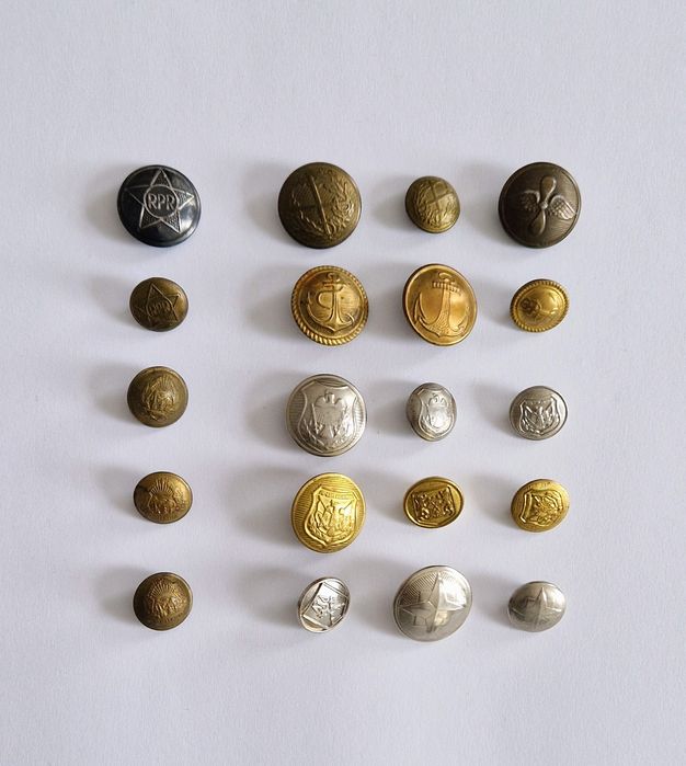 Nasturi militari România