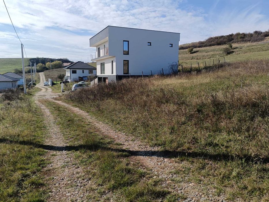 Teren intravilan de vânzare – Sâncraiu de Mureș, str. Dalureni