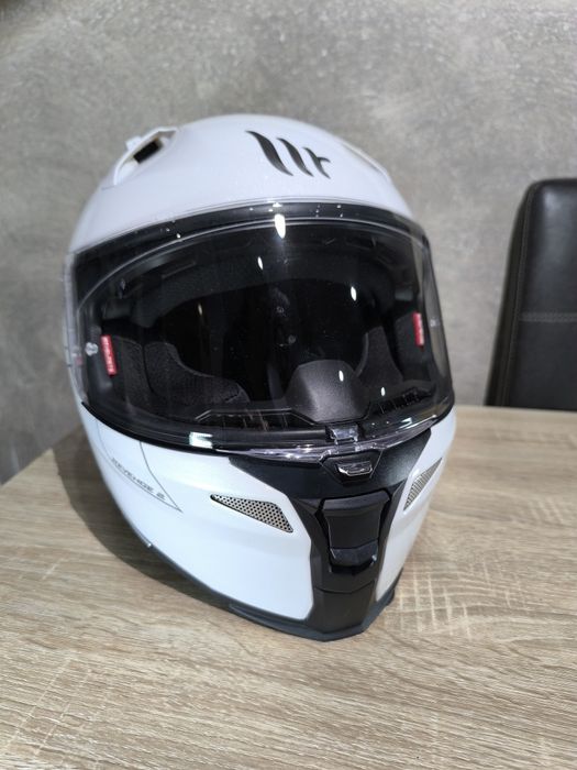 Cască de motocicletă MT Revenge 2