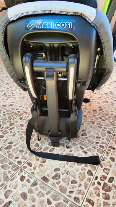 Scaun auto Mobi XP Maxi-Cosi cu husa si oglinda