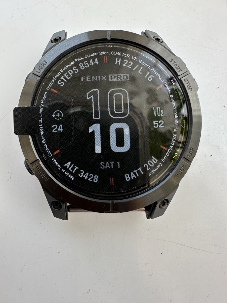 Garmin fenix 7 pro sapphire solar titan