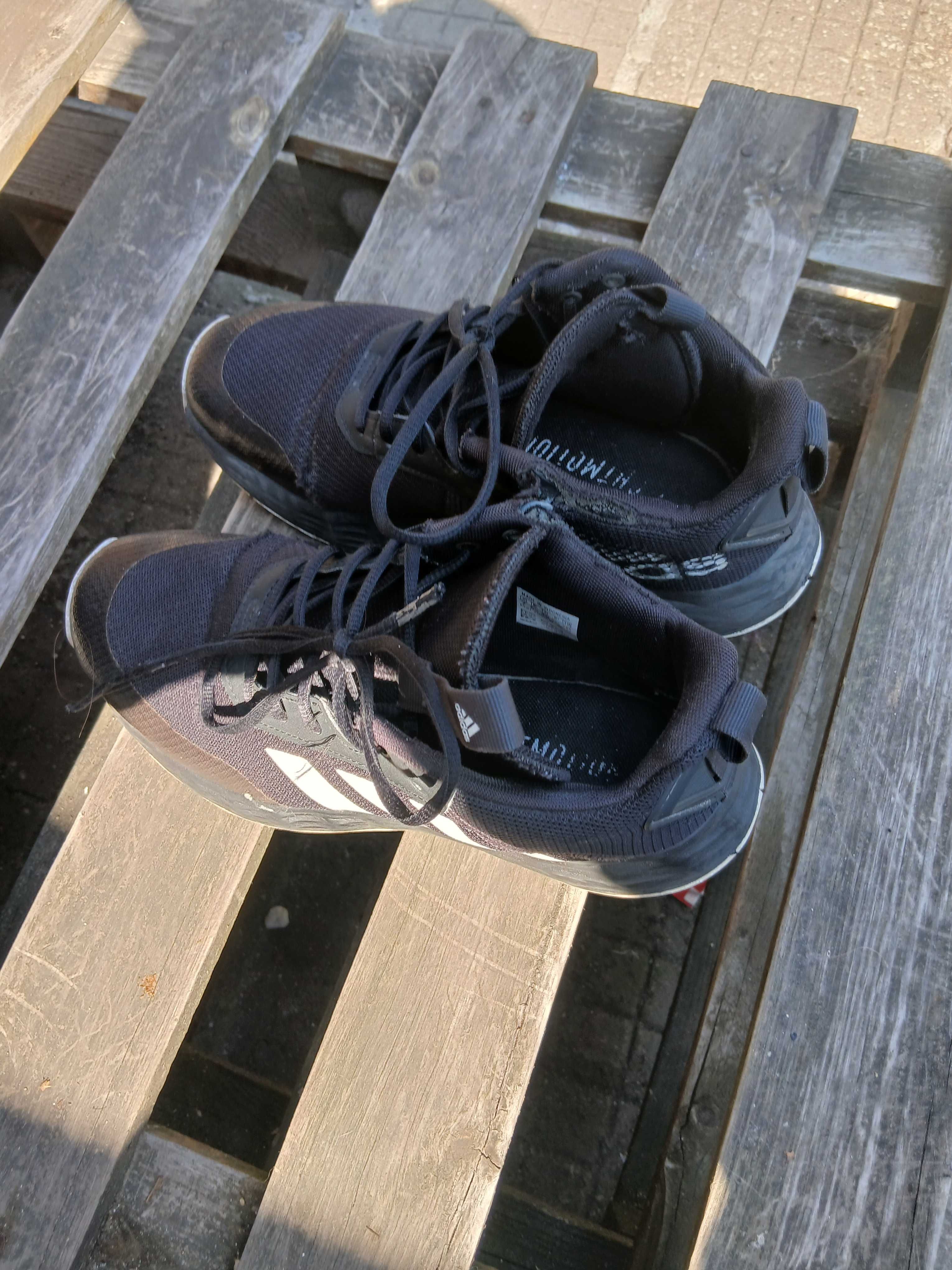 Mаратонки Adidas .