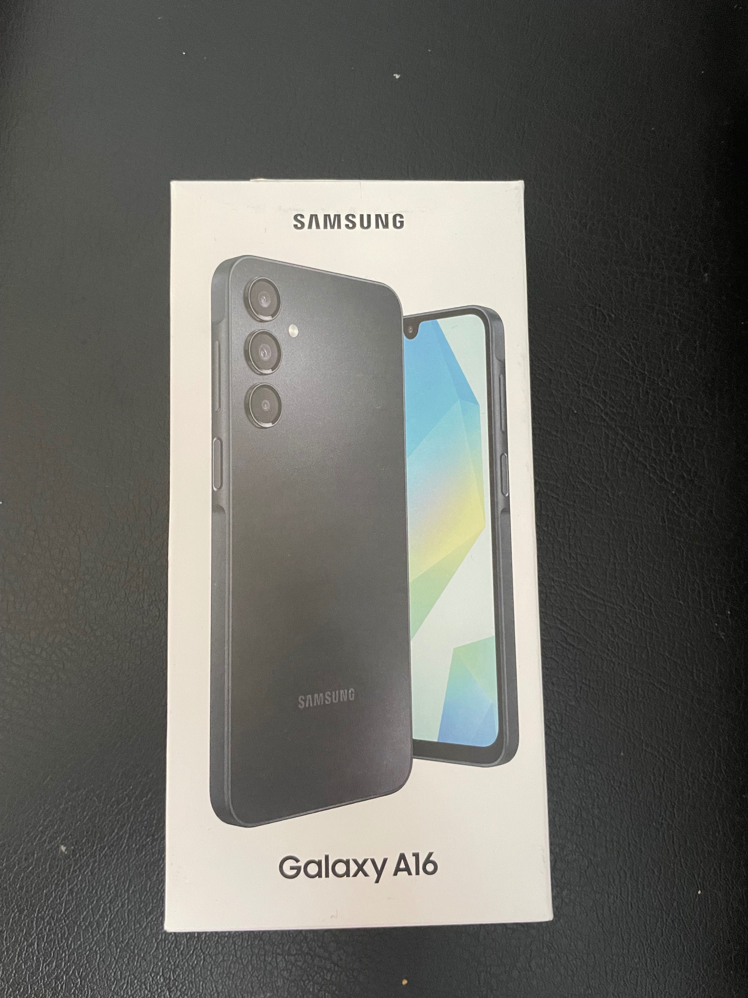 Samsung Galaxy A16, чисто нов в кутия от Yettel. Подарък слушалки.