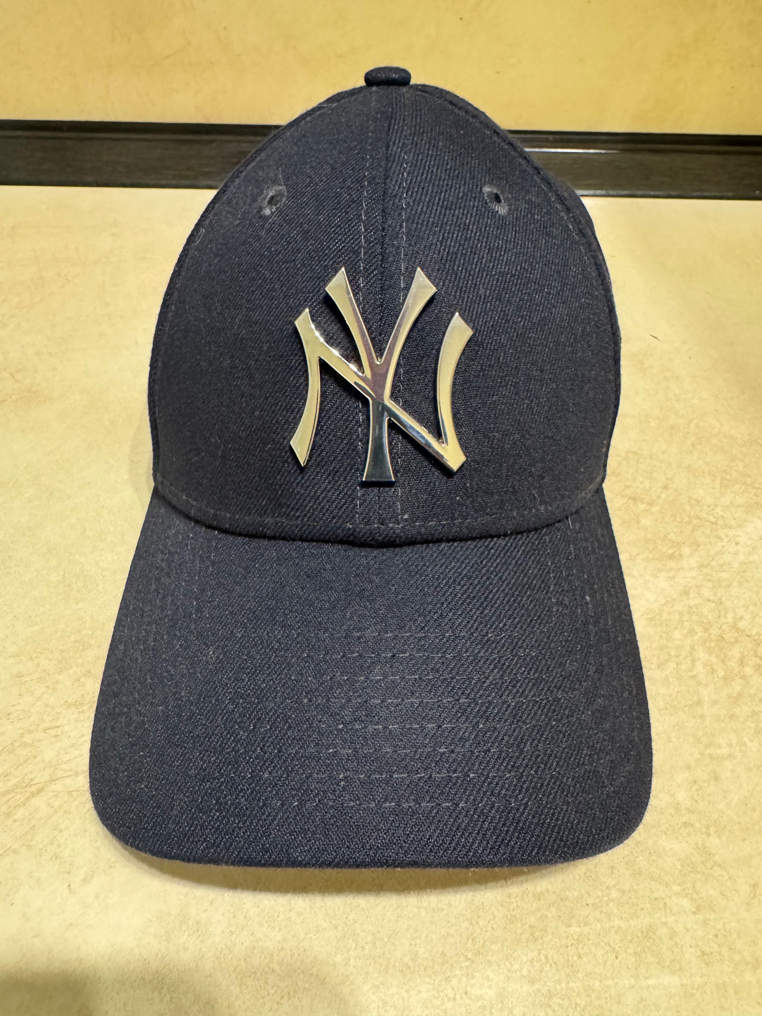NEW ERA 940 New York Yankees Metal Logo 71.