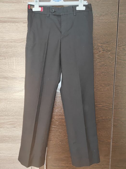 Брюки на мальчика лет 9-10