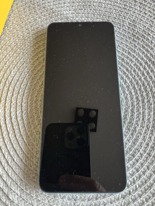 Телефон Xiaomi Poco C40