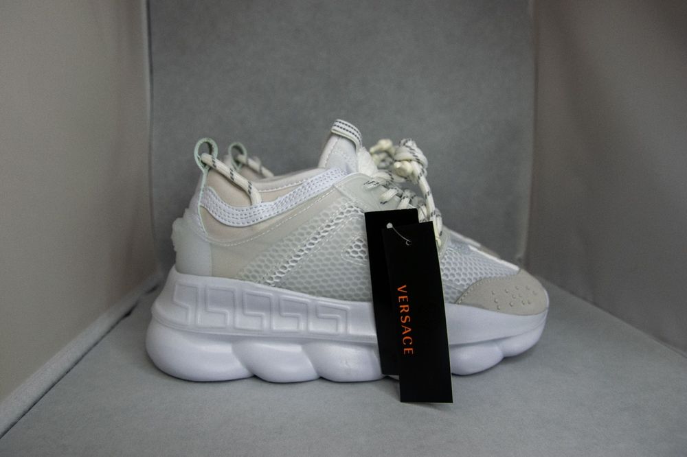 Versace Chain Reaction