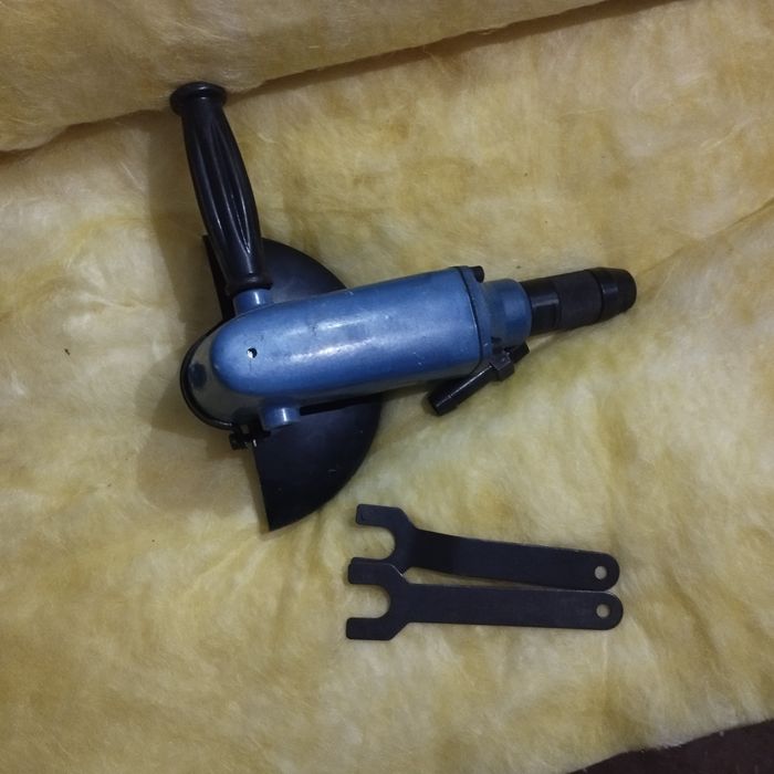 Угловая пневматическая шлифмашина JSD ИП-21125