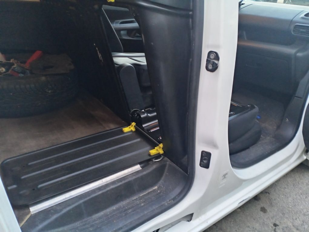 Opel Combo 1.5 dCi 102 hp euro 6