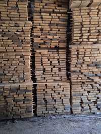 Широколистен дървен материал