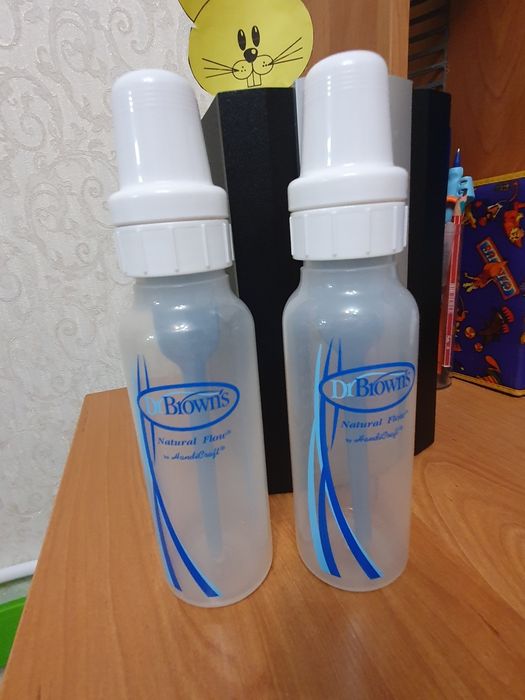 Продам бутылочки для кормления Avent и DrBrown's