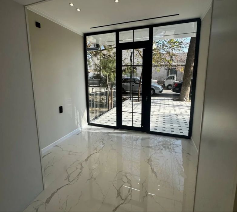 Продажа На Фархадском Базаре